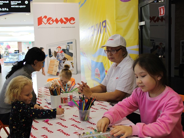 Мастер-классы "Комуса" с удовольствием посещают и взрослые, и дети